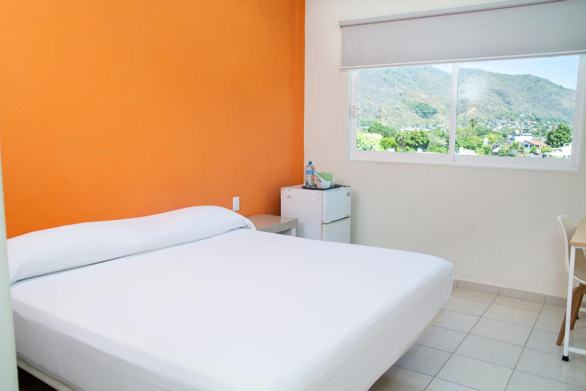 Fabuloso Hotel Las Vegas Zihuatanejo Exterior photo