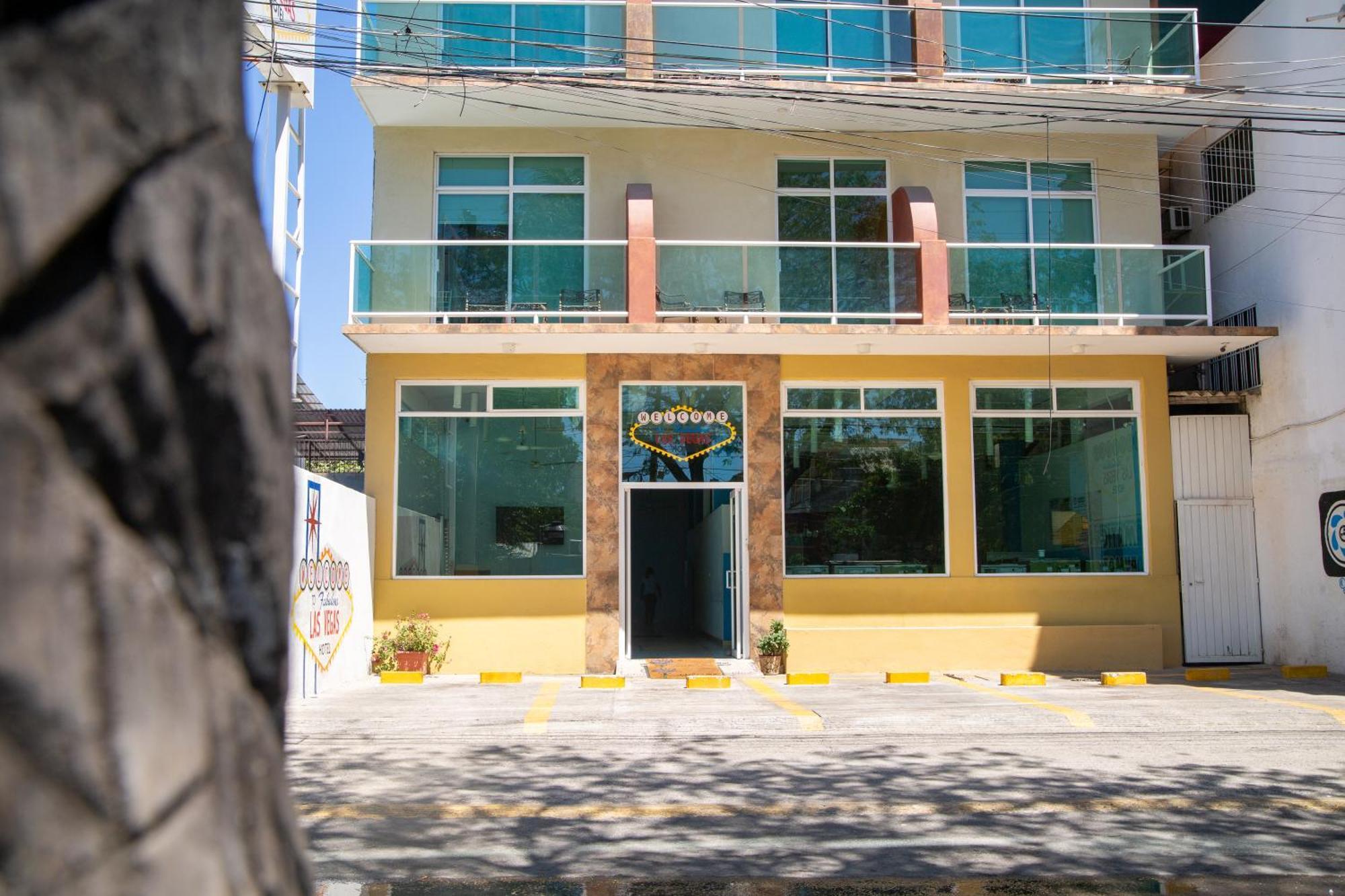 Fabuloso Hotel Las Vegas Zihuatanejo Exterior photo